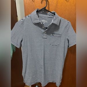 Vineyard vines shirt size medium 12-14. Great condition